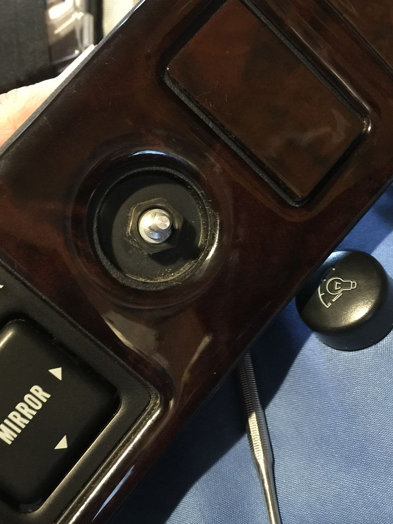 How do you remove the rheostat / dimmer for the instrument / dash